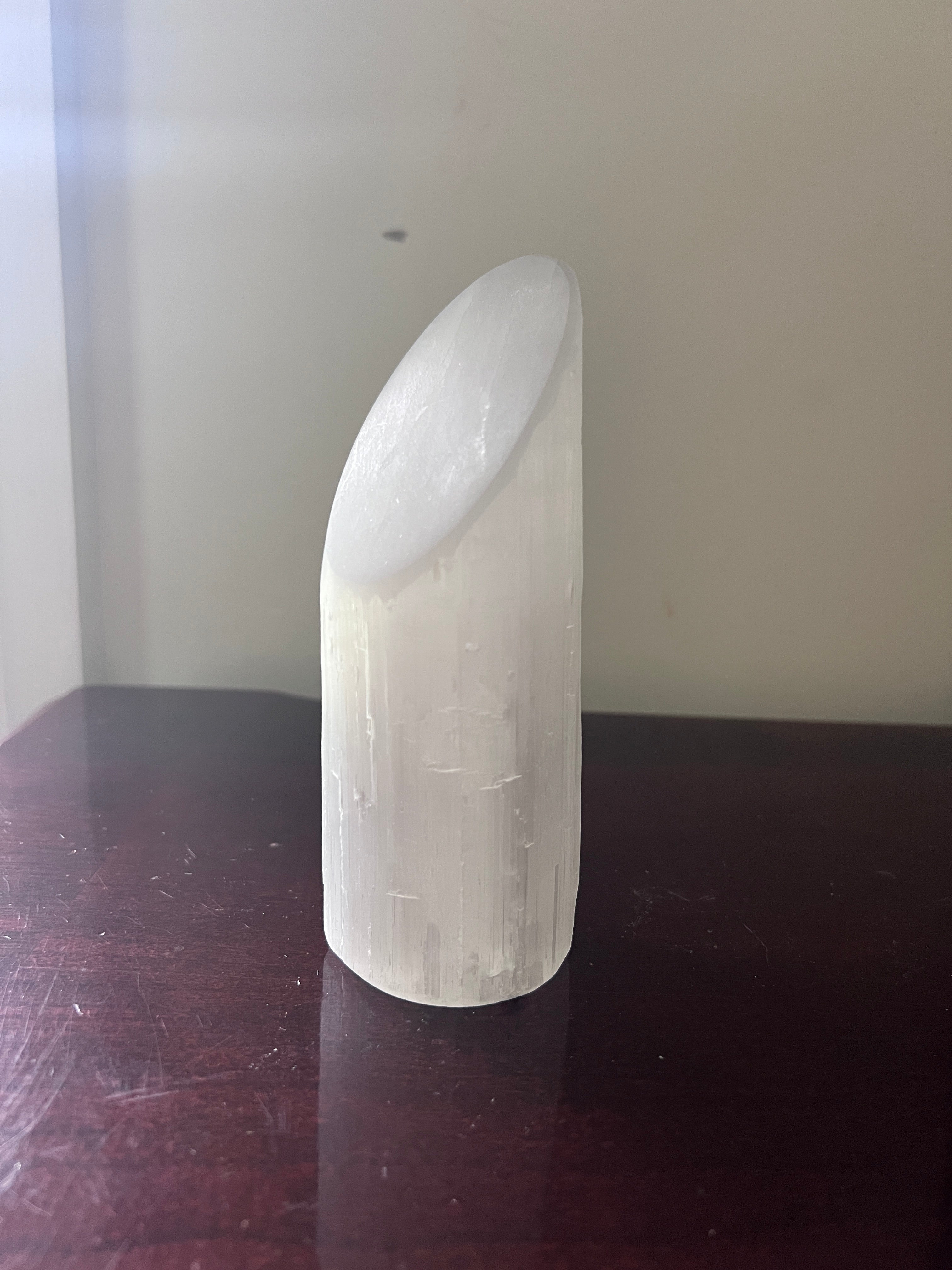 Selenite Lipstick Cylinder & Lamp image 7