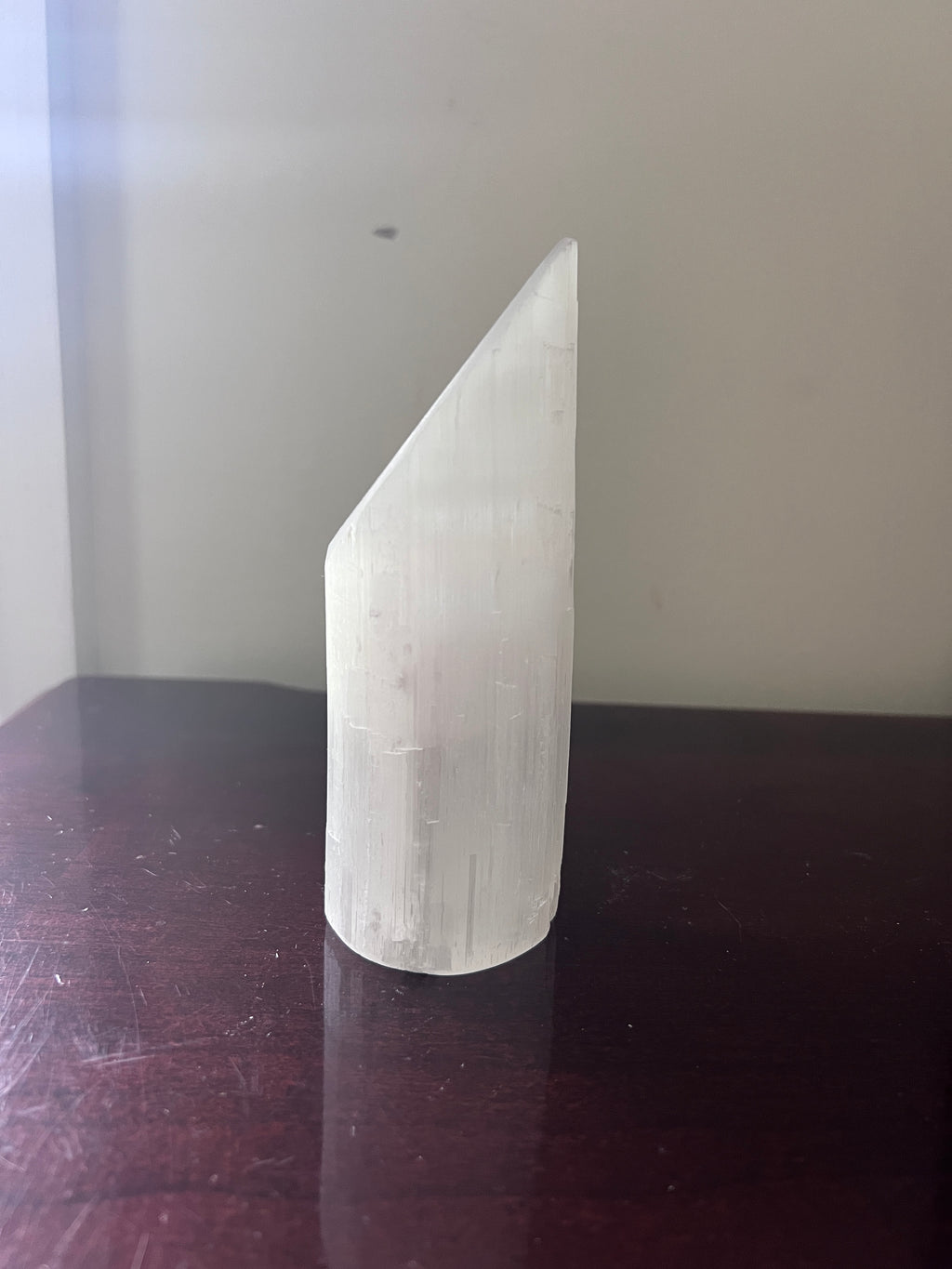 Selenite Lipstick Cylinder & Lamp image 3