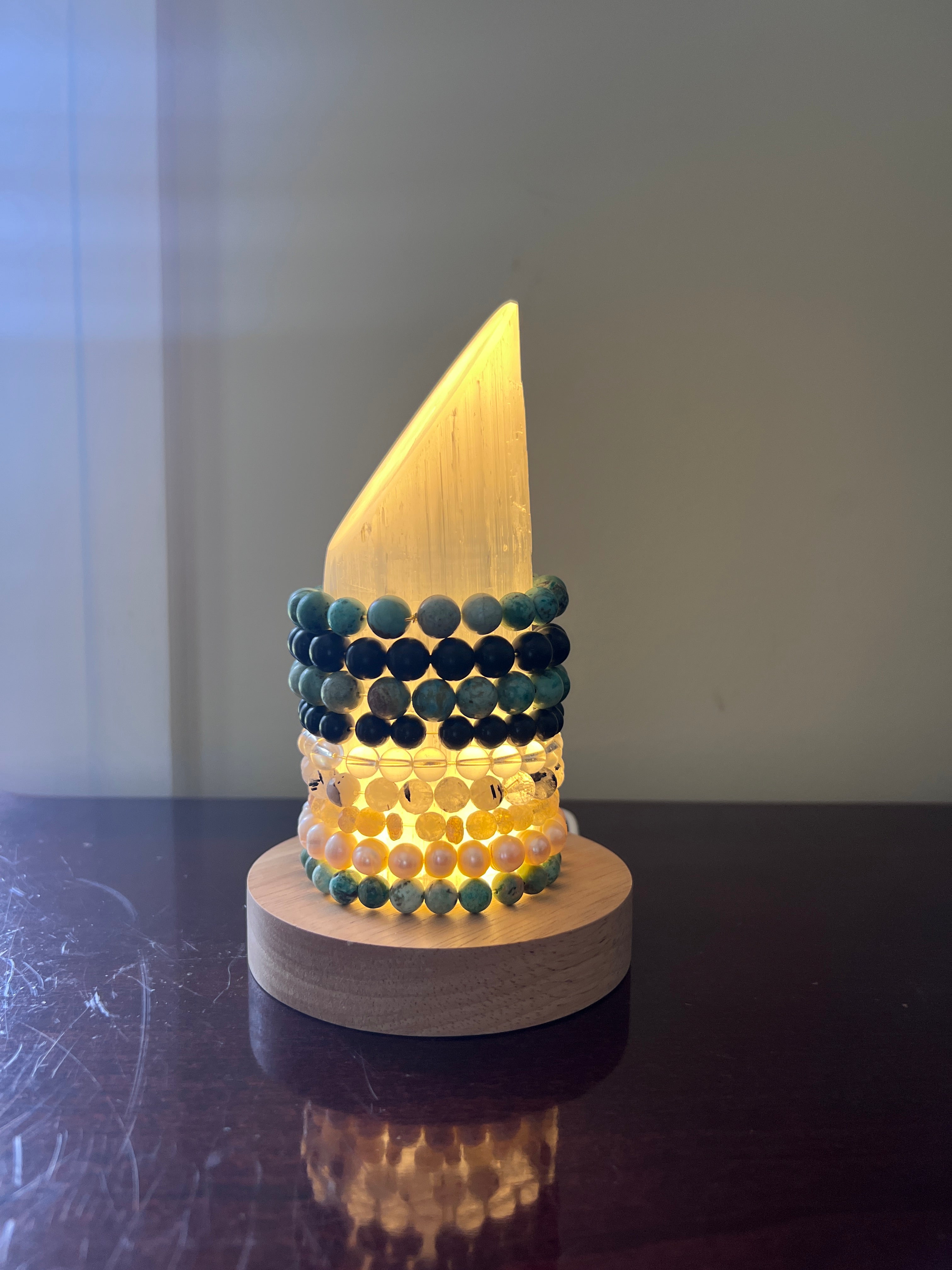 Selenite Lipstick Cylinder & Lamp image 5